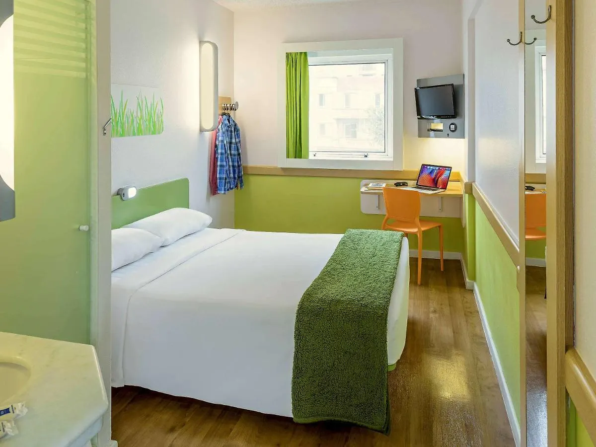 Ibis Budget Sao Paulo Paraiso Brazil